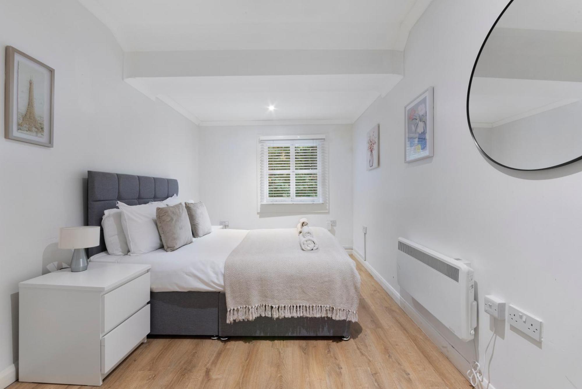 2 Bed Piccadilly Apartment 4 London Exterior photo